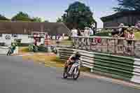 Vintage-motorcycle-club;eventdigitalimages;mallory-park;mallory-park-trackday-photographs;no-limits-trackdays;peter-wileman-photography;trackday-digital-images;trackday-photos;vmcc-festival-1000-bikes-photographs